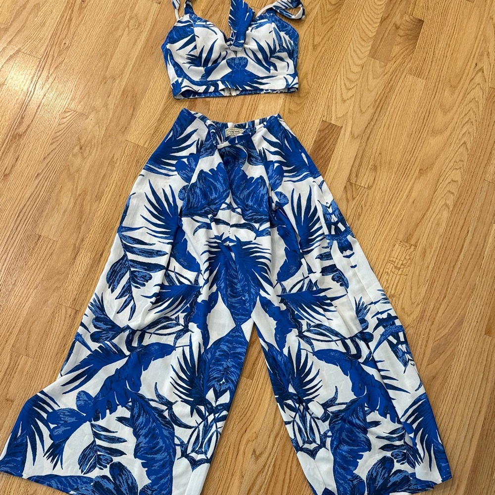 Flying Tomato Blue and White Leaf Jumpsuit